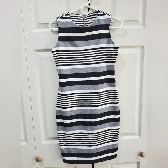 New Calvin Klein‎ Striped Ponte Sheath Dress sz 2 - Picture 3 of 8
